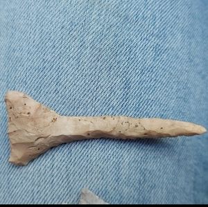 Arrowhead (drill) indian artifact